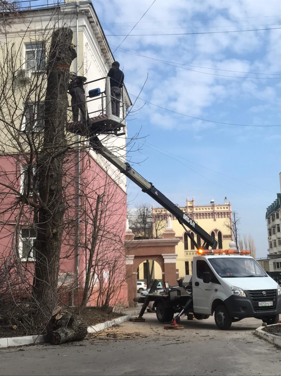 Аренда автовышки — Рыльск | Цены от собственников на услуги вышки за час |  Перевозка-24