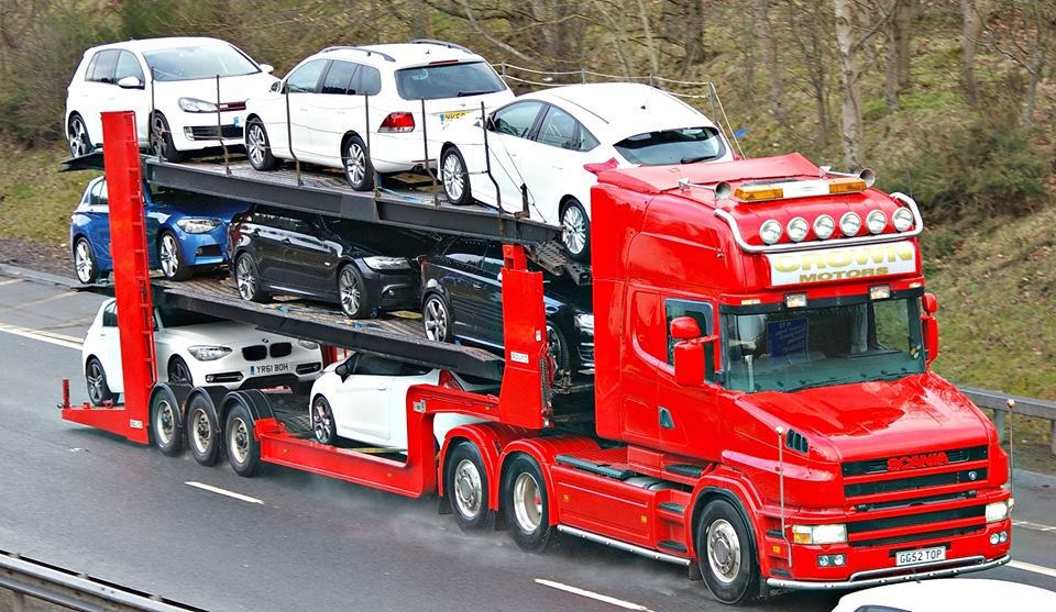 Скания тягач автовоз. Hauler truck автовоз с 6 машинками. Mercedes actros 2020 автовоз. Машина для перевозки машин. Автовоз тк эксис камаз.
