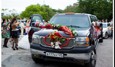 Объявление от Сергей: «Прокат шикарного лимузина GMC SIERRA» 1 фото