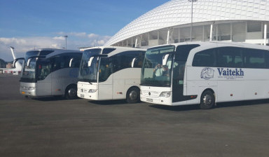 Фрахтование автобусов Mercedes Benz в Москве