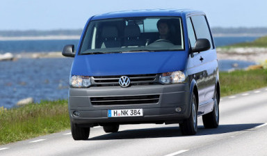 Объявление от Руслан: «Микроавтобус Volkswagen Transporter T5» 1 фото