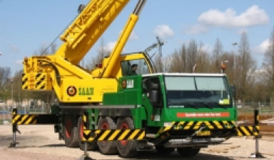 Объявление от Артур Мкулестян: «LIEBHERR LTM 1060-2» 1 фото