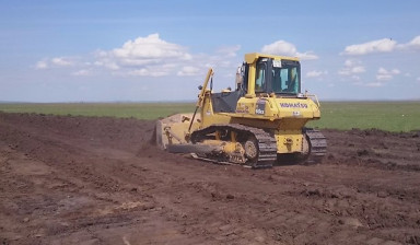 Объявление от Сергей: «Komatsu D65EX-15 бульдозер» 1 фото