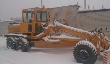 Объявление от Валерий: «Грейдер ДЗ 180а» 1 фото