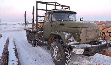 Объявление от Александр: «Зил лесовоз с площадкой.» 1 фото