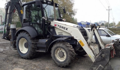 Объявление от Продавец: «Продам экскаватор-погрузчик Terex Tlb 825 RM» 1 фото