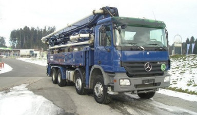 Объявление от СпецПартнер: «Аренда Автобетононасос MERCEDES ACTROS» 1 фото