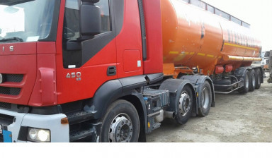 Перевозка дизельного топлива услуги бензовоза в Тюмени kolesnye