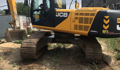 Объявление от Андрей: «Гусеничный экскаватор JCB260 услуги, аренда» 1 фото