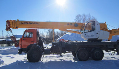 Объявление от АРК-Сибирь: «Услуги автокрана Ивановец 25 тонн. Аренда. Заказ.» 1 фото
