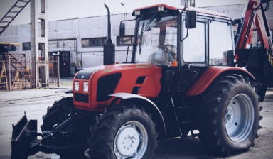 Объявление от Андрей: «Ямобур, экскаватор на базе трактора» 1 фото