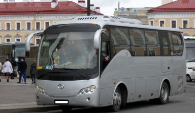 Перевозим пассажиров туристическими автобусами