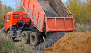 Объявление от Геннадий: «Услуги самосвала. Песок, щебень. Вывоз мусора. samosval-15-tonn» 1 фото