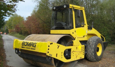 Объявление от Аркадий: «Аренда грунтового катка  BOMAG BW 213 D-4, HAMM 3414, ДР 62.» 1 фото