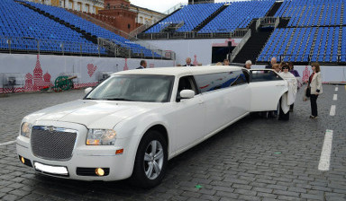 Объявление от Прокат Лимузинов и свадебных Автомобилей: «Лимузин Крайслер 300 С» 4 фото
