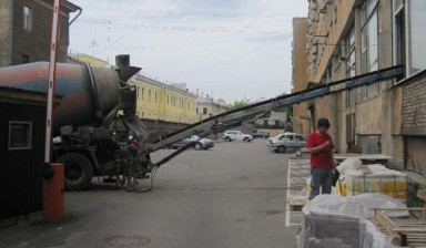 Доставка бетона миксером с лентоподачей  в Перми