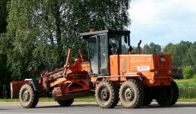 Объявление от ПСК СпецТехСтрой: «Автогрейдер. Выполнение работ грейдером.» 1 фото