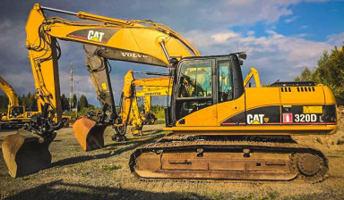 Объявление от Компания Сигма: «Экскаватор в аренду caterpillar» 1 фото