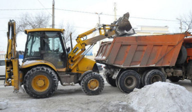 Механизированная уборка снега в Курске