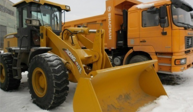 Техника для уборки снега в Омске