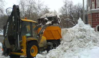 Уборка улиц от снега в Рязани