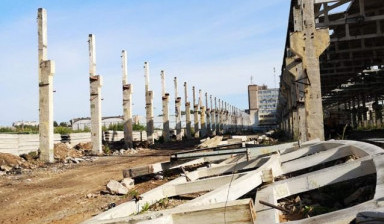Демонтаж зданий, сооружений, домов любой сложности в Новосибирске