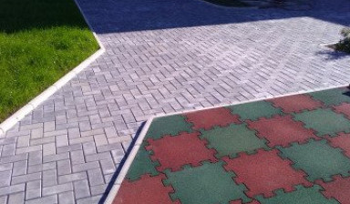 Укладка брусчатки, тротуарной плитки в Пскове