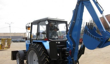 Объявление от ИП Пискунов: «Аренда трактора для уборки uborochnii» 1 фото