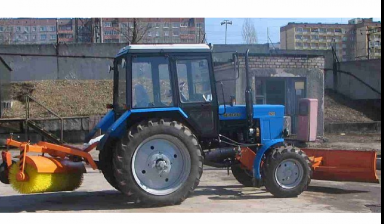 Трактор - щетка на базе МТЗ 82 в аренду