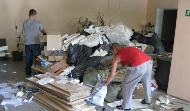 Объявление от Сергей: «Вывоз мусора,старой мебели.Грузоперевозки.» 1 фото