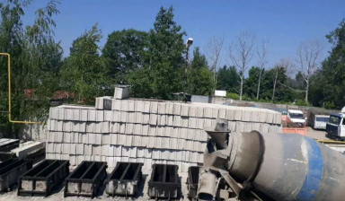Объявление от Андрей: «ФБС блоки, бетон, насос» 2 фото