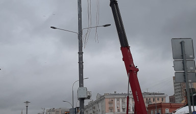 Объявление от Борис: «Автовышка 30 метров аренда в Москве, области.» 2 фото