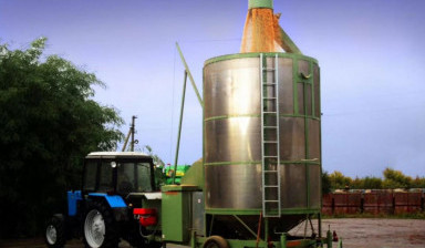Объявление от Дмитрий Сергеевич: «Аренда  трактора-зерносушильного оборудования» 2 фото