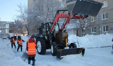 Объявление от ТСК "Велес": «Уборка снега трактором/ Бой сосулек» 1 фото