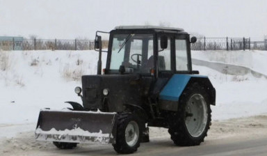 Объявление от Юрий: «Чистка снега/ уборка снега трактором» 1 фото