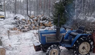 Аренда тракторИзмельчителя Дробилка Веток деревьев в Санкт-Петербурге (СПб) s-ryhlitelem