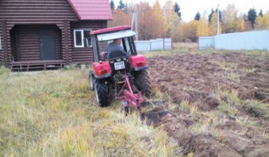 Вспашка земли и копка картофеля minitraktor