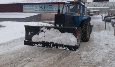 Объявление от Руз Мих: «Уборка снега,аренда трактора мтз с щеткой,погрузчи shchetka» 4 фото