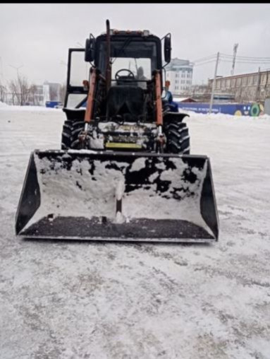 Чистка снега, услуги трактора