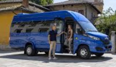 Объявление от Enterprise Rent-A-MiniBus: «High-quality transportation of tourists» 1 фото