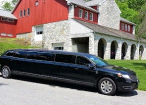 Объявление от Star Express Limousine Service: «Careful transportation for a wedding» 1 photos