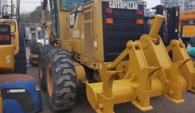 Объявление от Foley Rental Topeka: «Fast motor grader rental» 2 photos