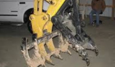 Объявление от Construction Machinery Industrial, LLC: «Rent and services of a mini excavator» 2 photos