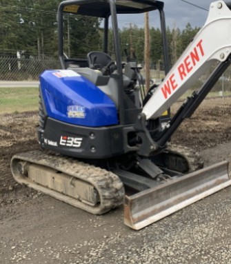 Объявление от H&E Equipment Services: «Rent and services of a mini excavator» 1 photos