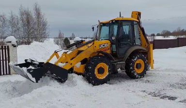 Уборка снега трактором во Владимире вывоз снега