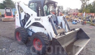 Аренда колесного мини-погрузчика от Pervova: Bobcat 1 фото