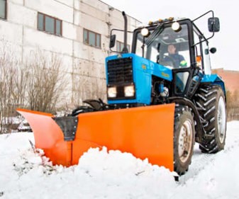 Уборка снега наледи, услуги снегоуборочной техники