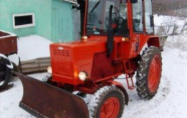 Объявление от Павел: «Сдам в аренду снегоуборочный трактор с отвалом  mtz» 1 фото
