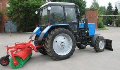 Аренда подметально- уборочный трактор МТЗ-82