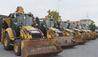 Аренда экскаватора погрузчика Катерпиллер CAT JCB